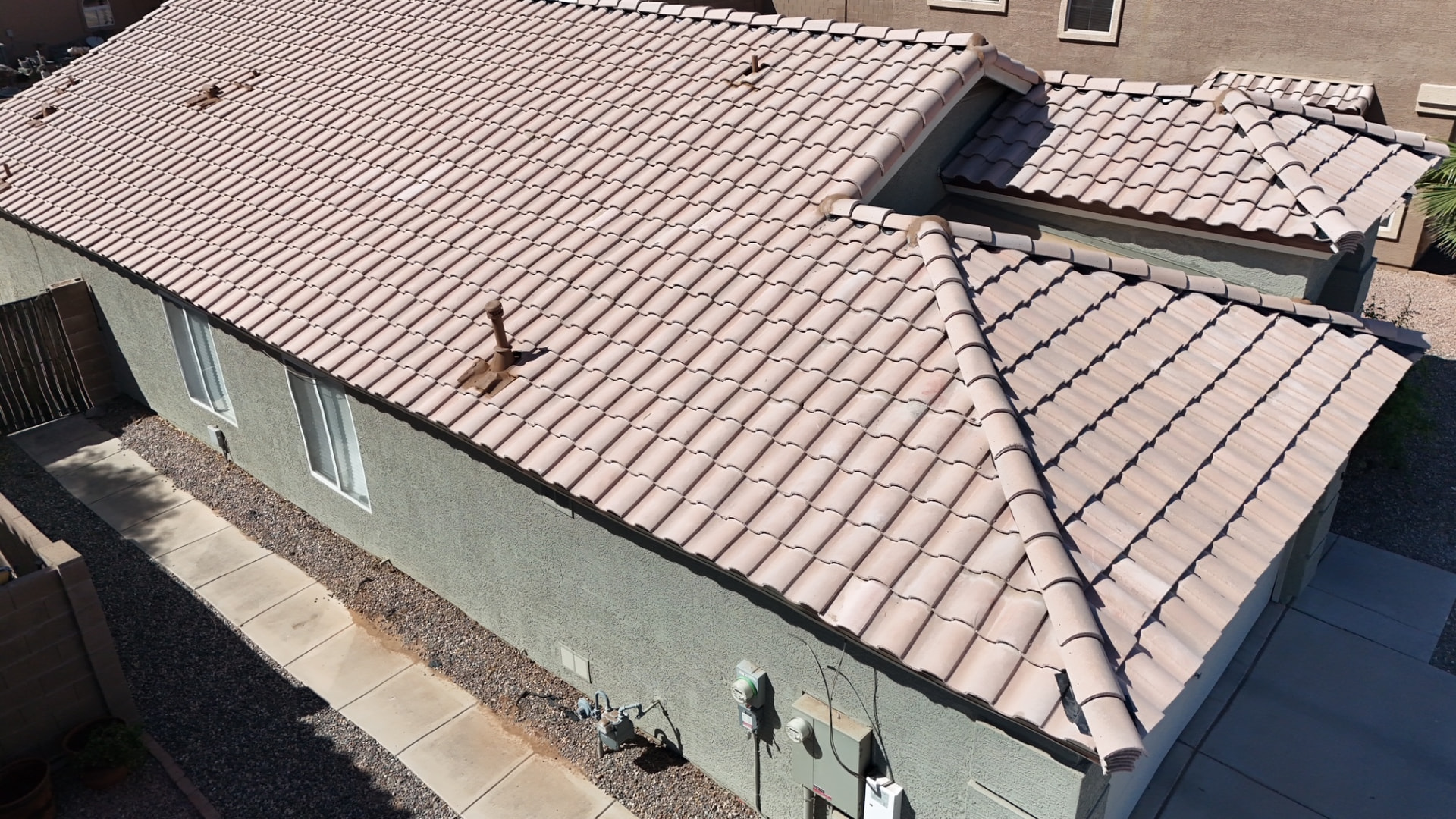 Barrel Tile Roof Replacement, Tile roofing project by Rob's Roofing & Remodeling